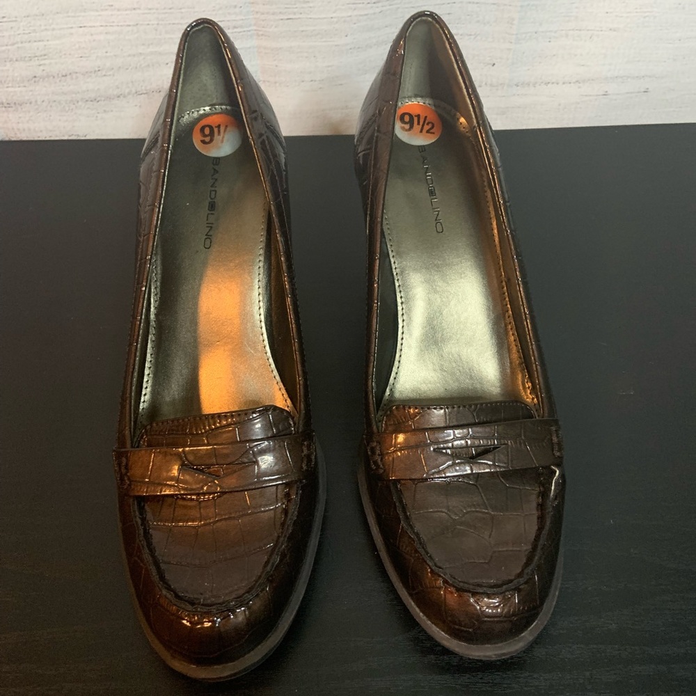Shiny Brown Bandolino Heel Size:9.5